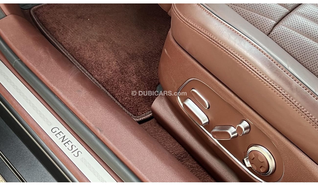 Genesis G90 Royal AWD Matte Makalu Grey 3.5L V6