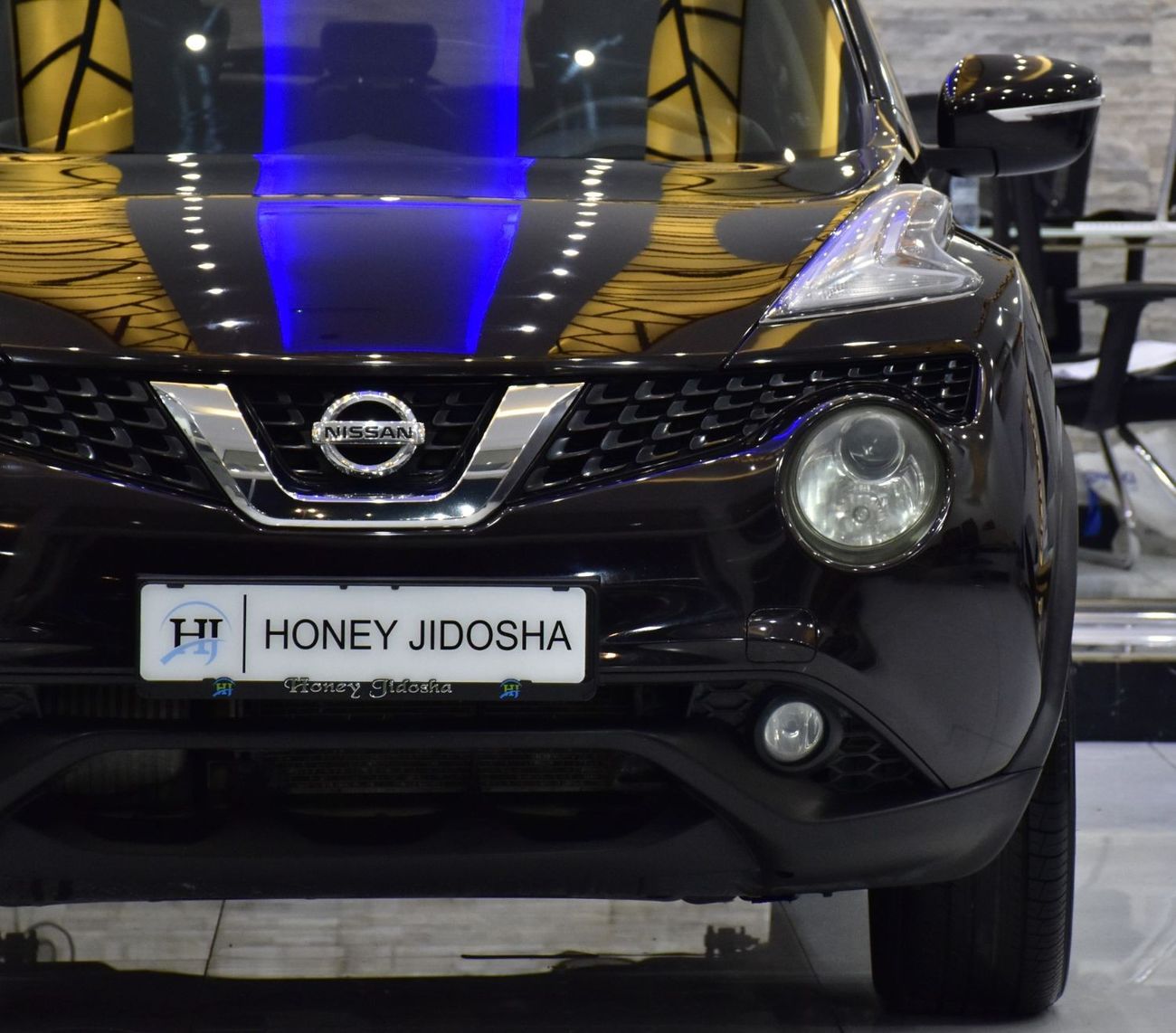 Nissan Juke EXCELLENT DEAL for our Nissan Juke ( 2015 Model ) in Dark Purple Color GCC Specs