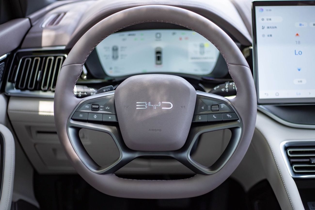 BYD Song Plus BYD SONG PLUS DM-i | intelligent  drive (160KM)