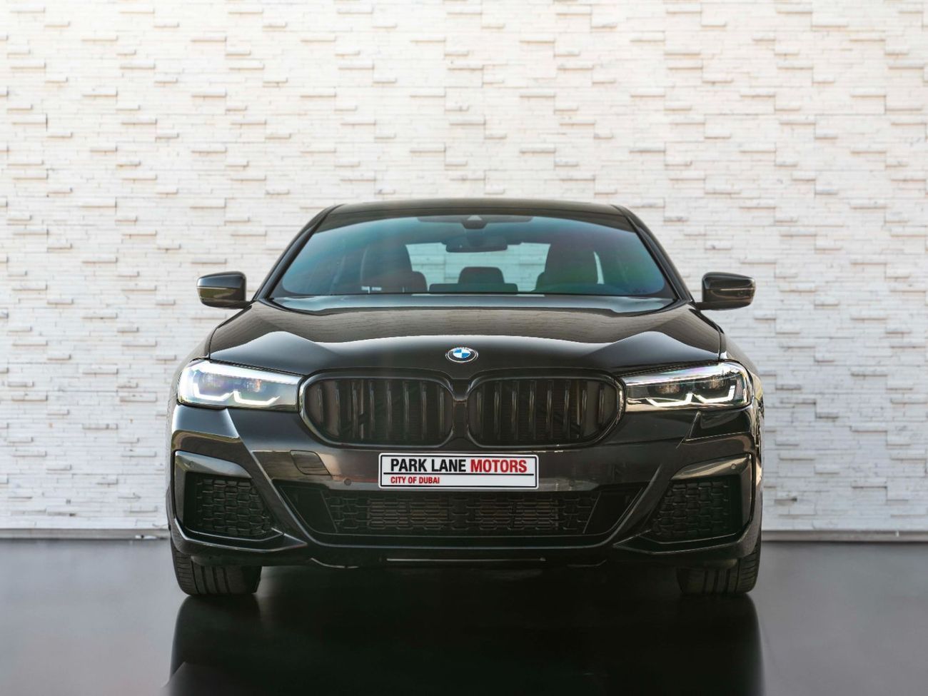 BMW 520i M Sport Comfort 2.0L