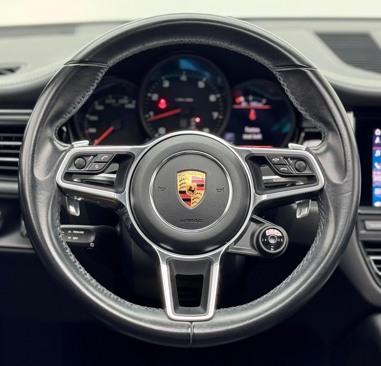 Porsche Macan Std 2.0L (252 HP) 2019 Porsche Macan, Full Porsche Service history, Warranty, Excellent Condition, L