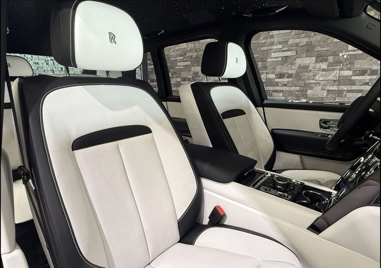 Rolls Royce Cullinan 2025 Rolls Royce Cullinan Black Badge