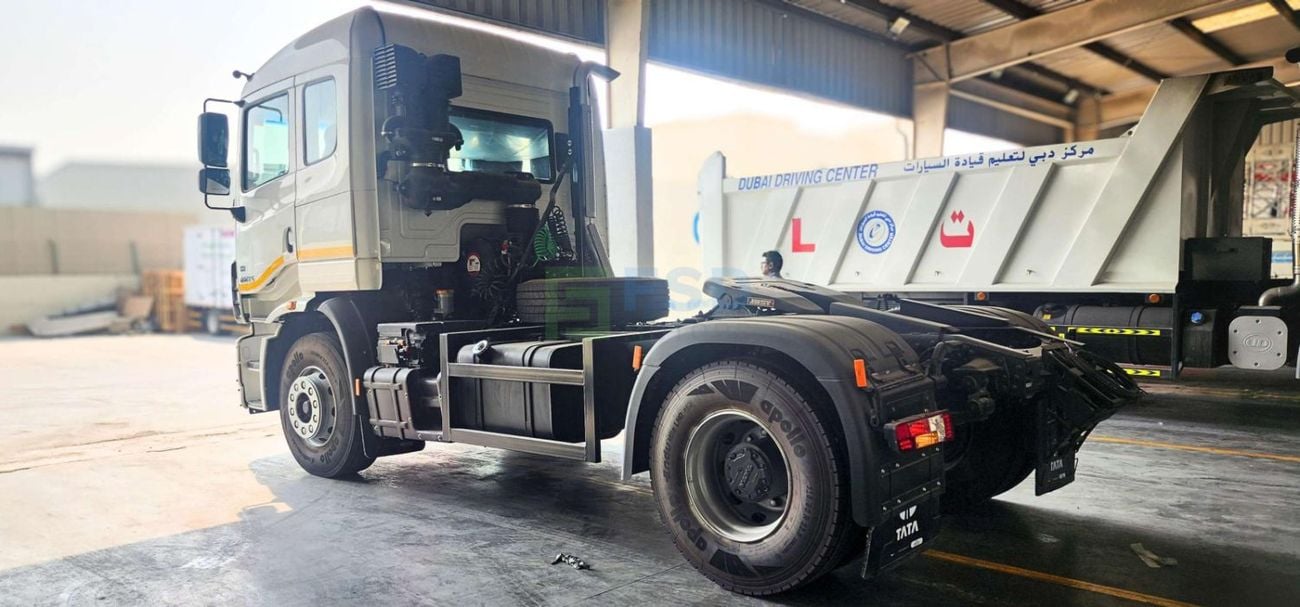 تاتا بريما Tata Prima 4440 Tractor Head 4x2, 44T GCW, 400 HP