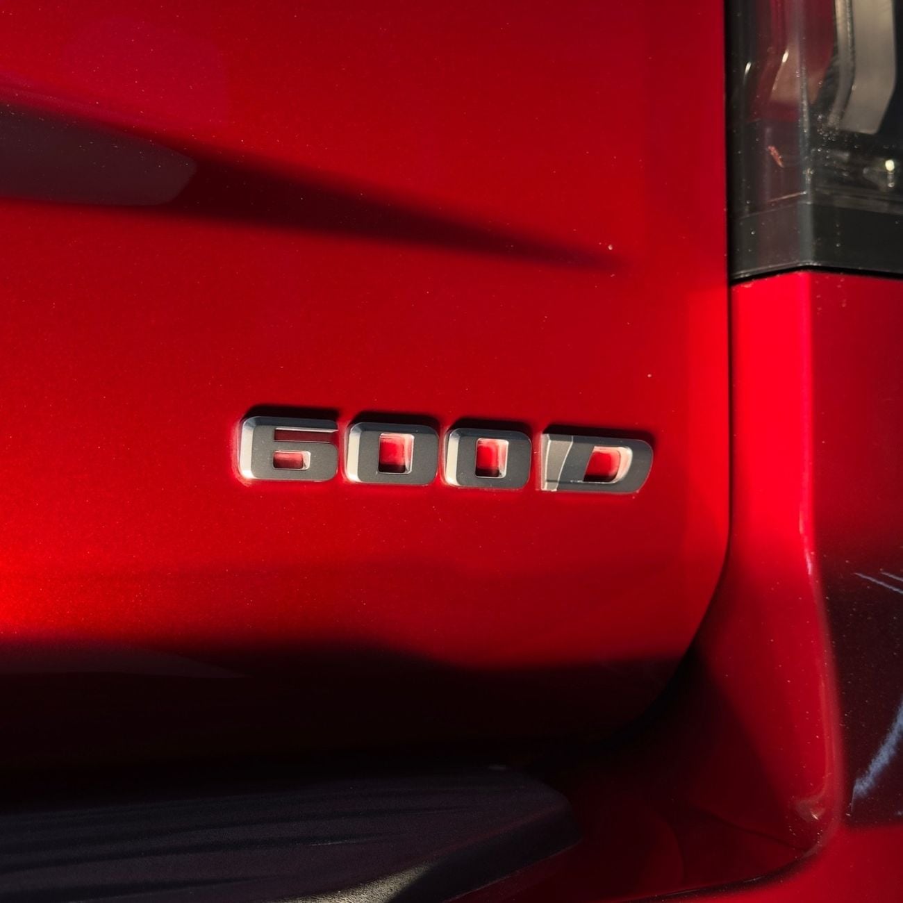 Cadillac Escalade Sport 3.0L 4WD Diesel