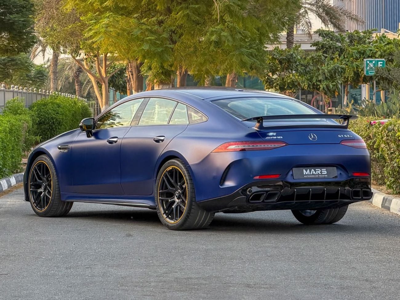 Mercedes Benz AMG GT 63-S