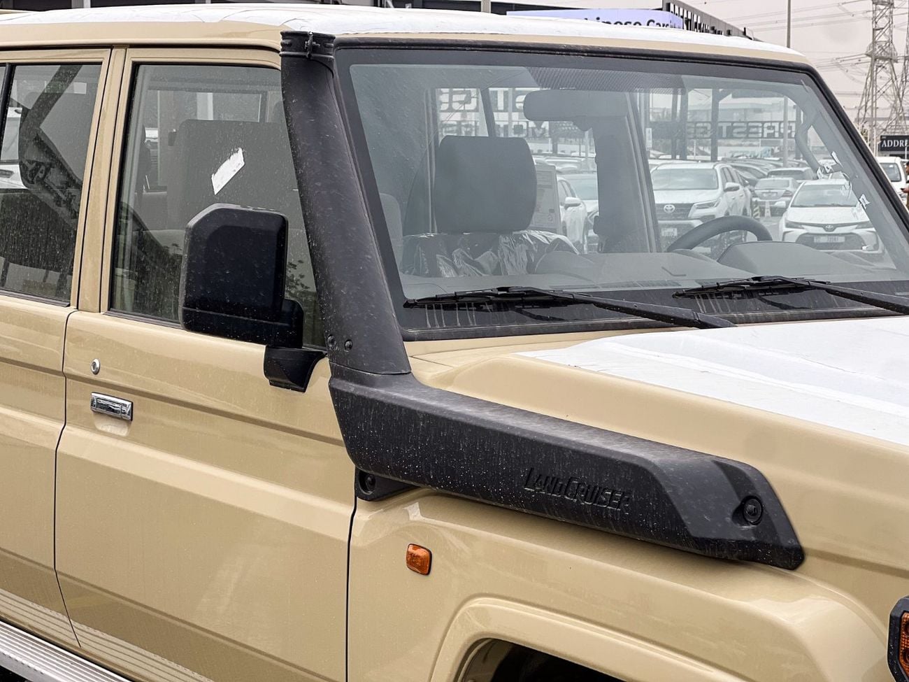 تويوتا لاند كروزر بيك آب EXPORT ONLY - LC79 DC STD 4.0L PETROL AT