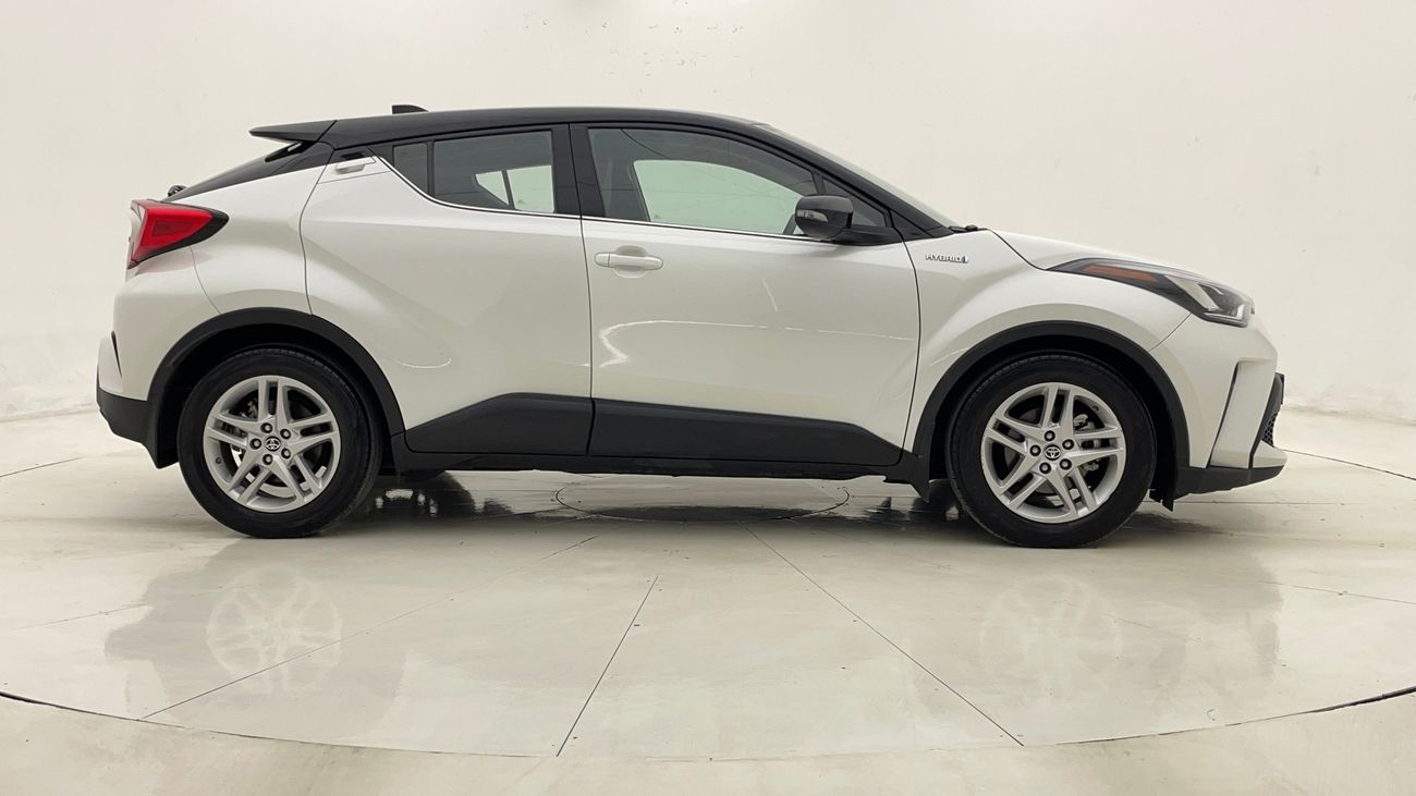 تويوتا CHR VX 1.8 | بدون دفعة مقدمة | اختبار القيادة في المنزل