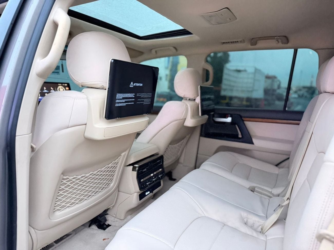 Toyota Land Cruiser GXR+ 4.0L