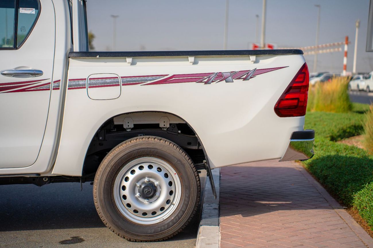 Toyota Hilux Toyota Hilux 2.4L Diesel Double Cab Basic 2025 Manual