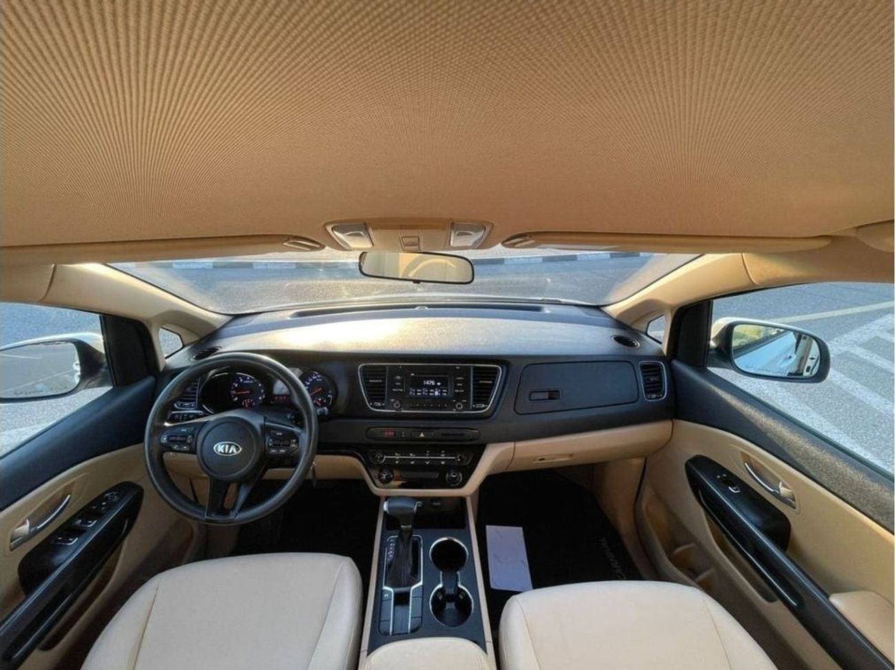 Kia Grand Carnival 2020 Kia Grant Carnival Gcc Specs - MidOption+ 7 Seater - No Accident -