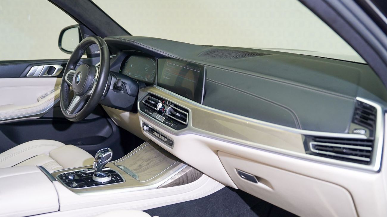 BMW X7 XDrive40i 3.0L | AED 2,949 PM | Up to 3 Years Warranty Unlimited | GCC