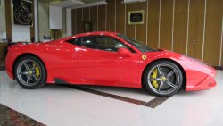 Ferrari 458 SPECIALE GCC SPECS CARBON FIBER UNDER WARRANTY