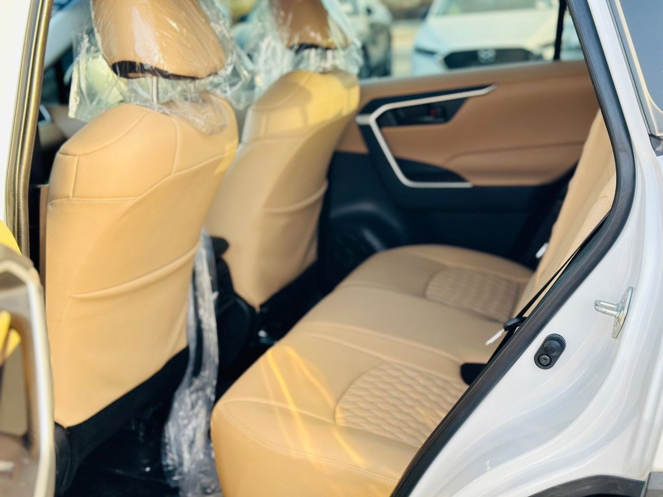 تويوتا راف ٤ 2.5L (2WD) EX