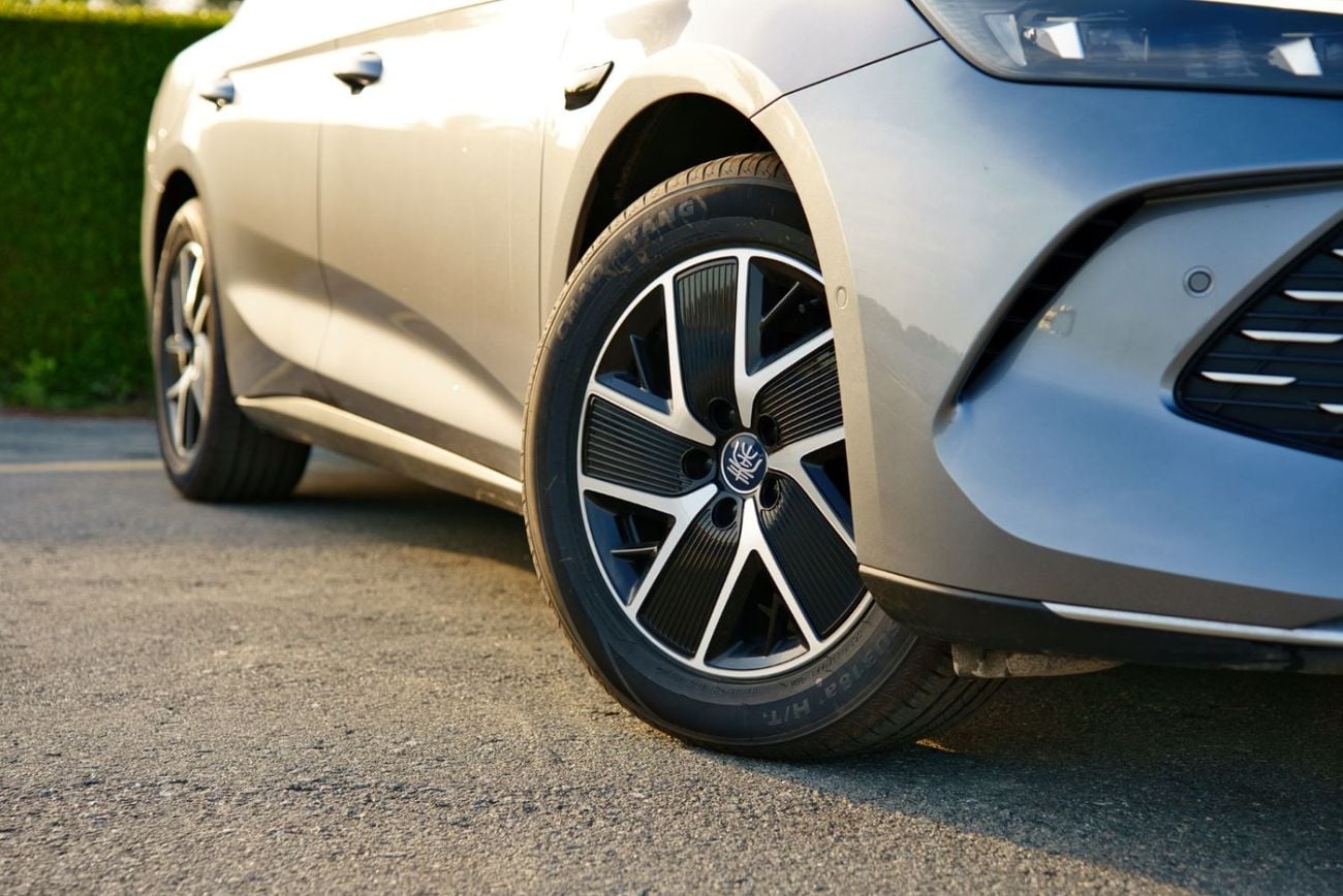 BYD Qin L DM-i Smart Drive Edition 120km Excellence