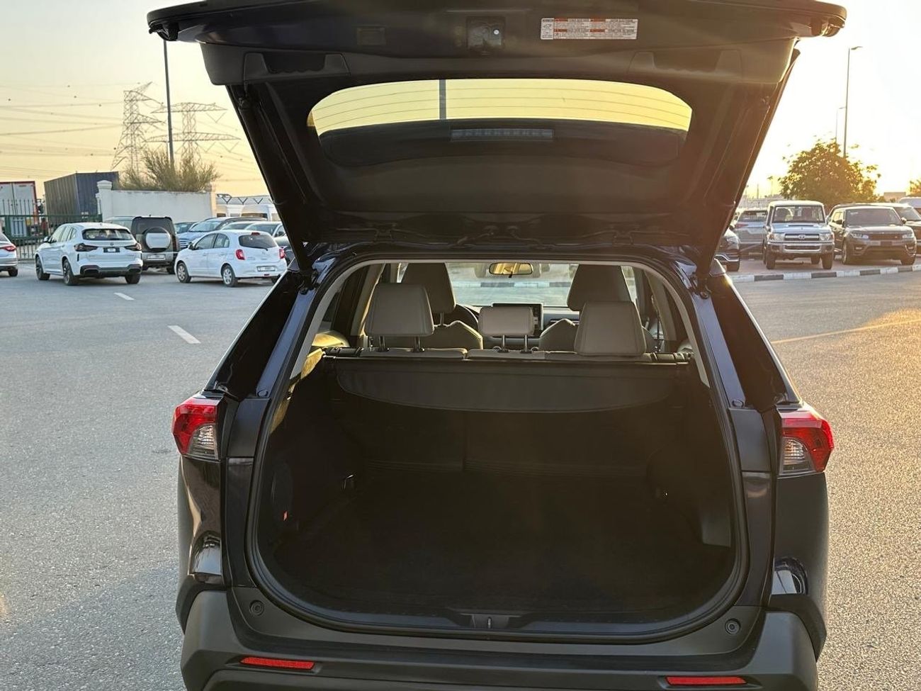 Toyota RAV4 2021 RAV4 xle premium