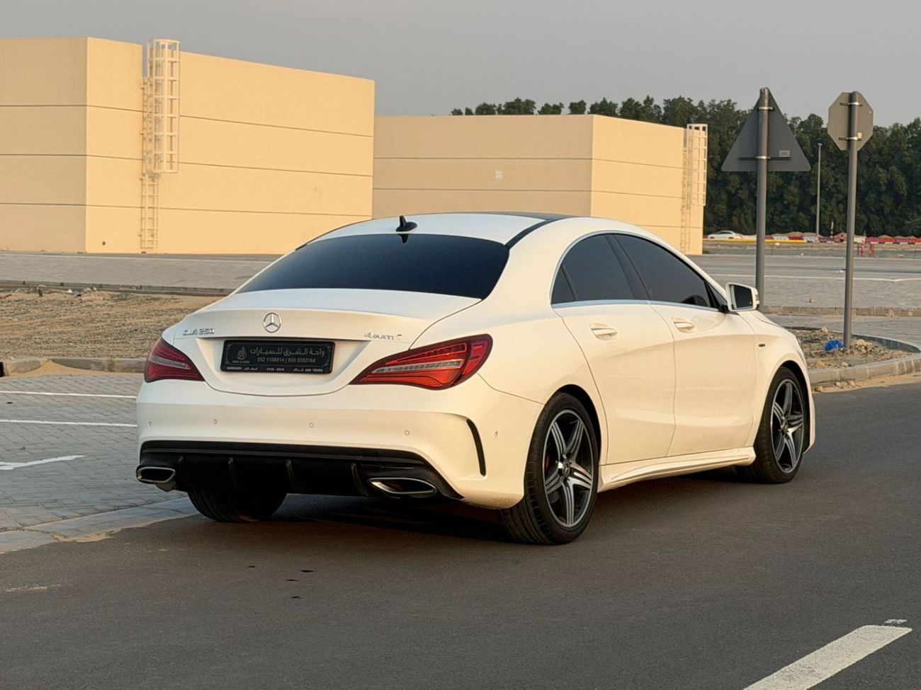 مرسيدس بنز CLA 250 Premium 2.0L