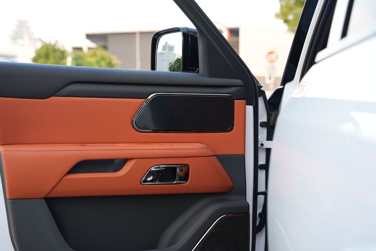 روكس 01 2026 ROX 01 Long Range Hybrid SUV 7-Seaters AWD 0Km