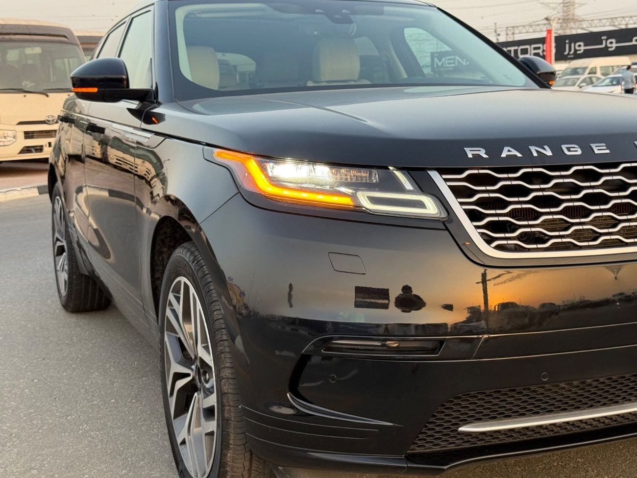لاند روفر رينج روفر فيلار P250
