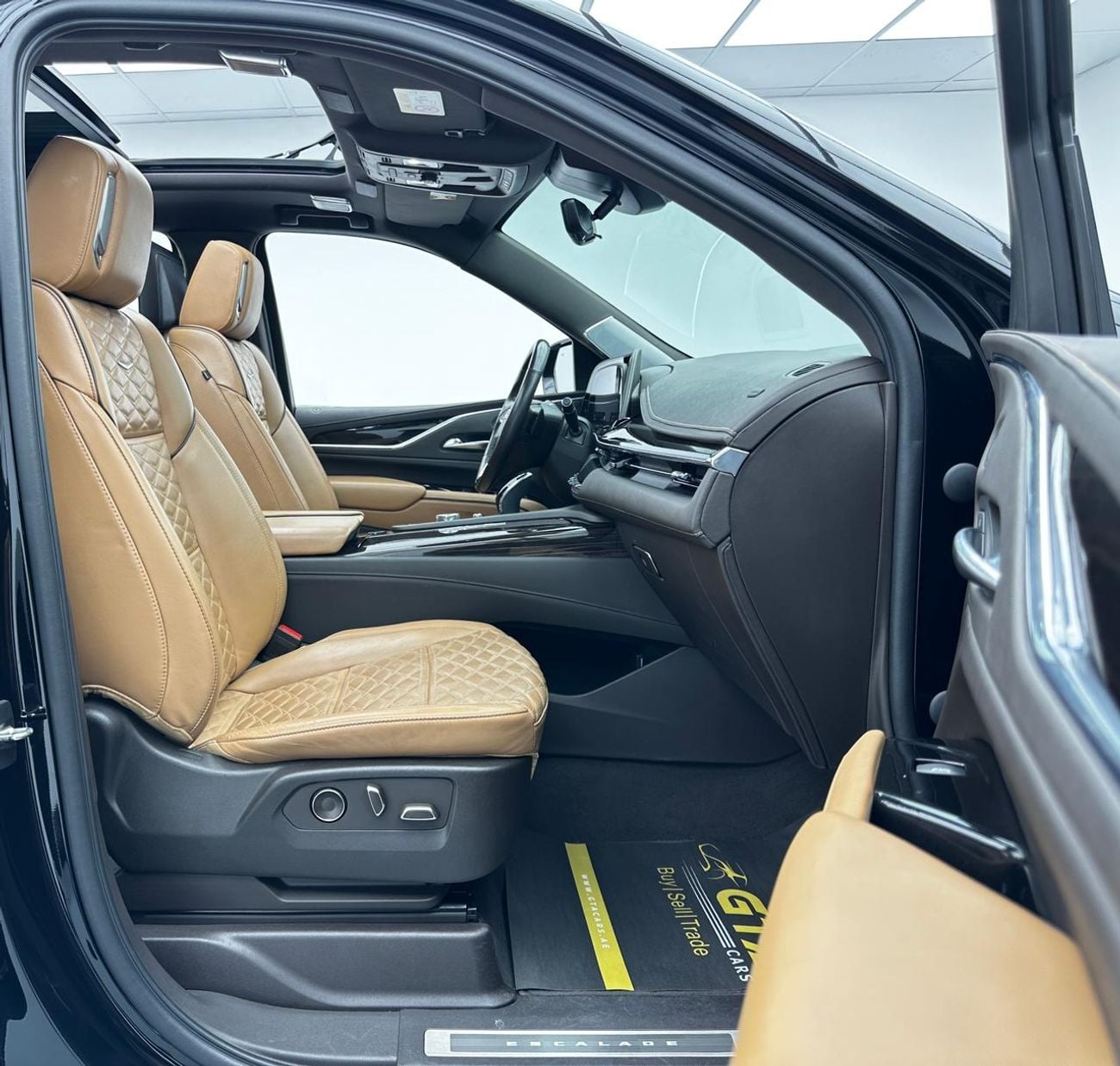 Cadillac Escalade 2022 Cadillac Escalade Sports, Full Option, 36 Speakers, March/2027 Cadillac Warranty, FSH, GCC