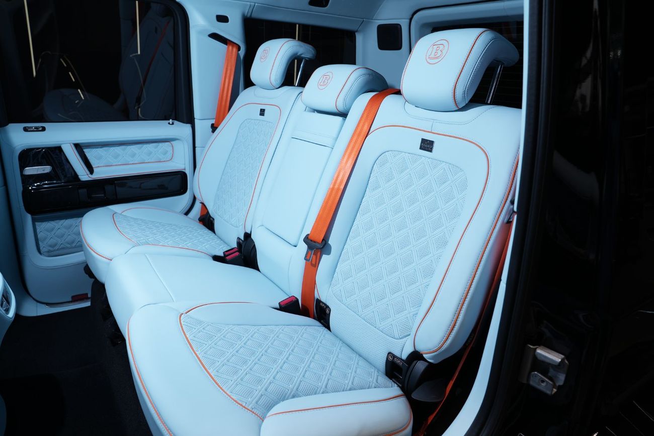 Mercedes-Benz G 63 AMG MERCEDES BENZ BRABUS  G800 2025