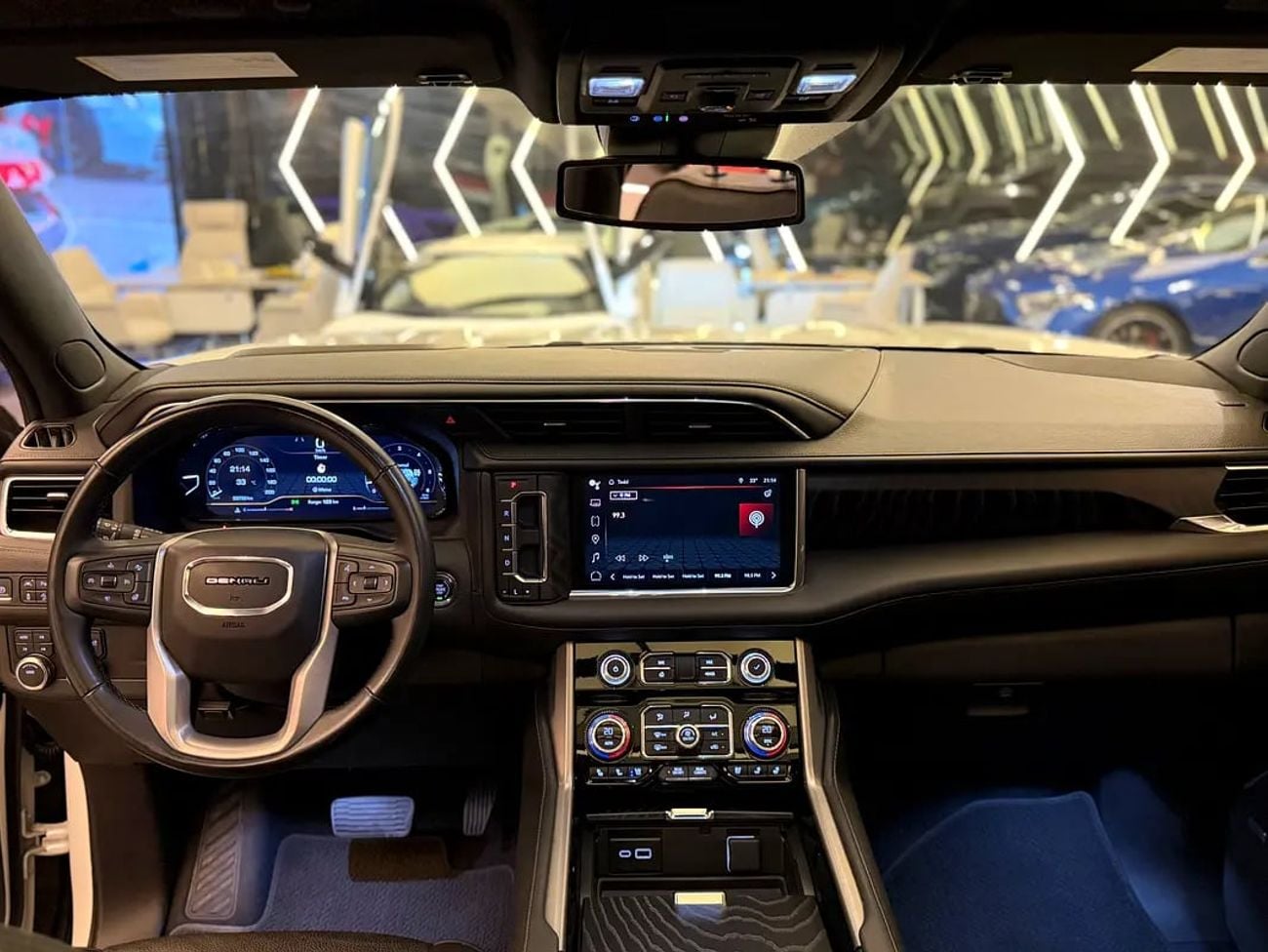 جي أم سي يوكون XL Denali - Premium Luxury SUV