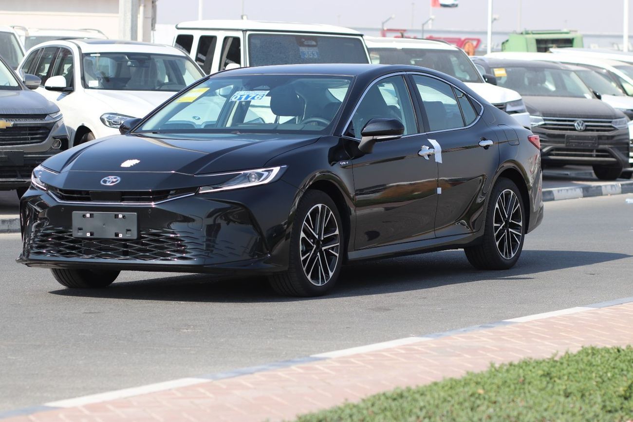 Toyota Camry 2.5 H G PREMIUM  , Alloy Wheels, Electric Seat, Panoramic Roof, Model 2025, China Specs