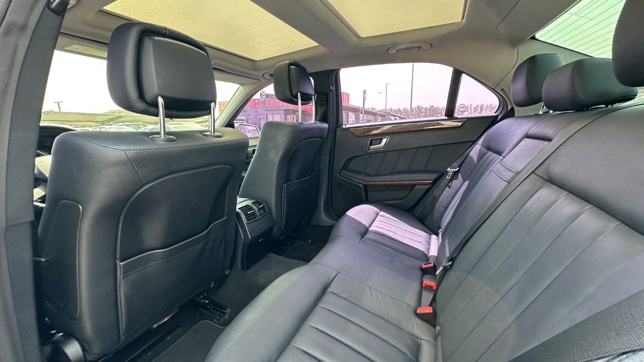 Mercedes Benz E300 ELEGANCE