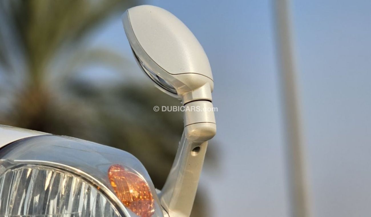 Toyota Prado PREMIUM LEATHER SEATS | RIGHT-HAND-DRIVE | HOOD MIRROR