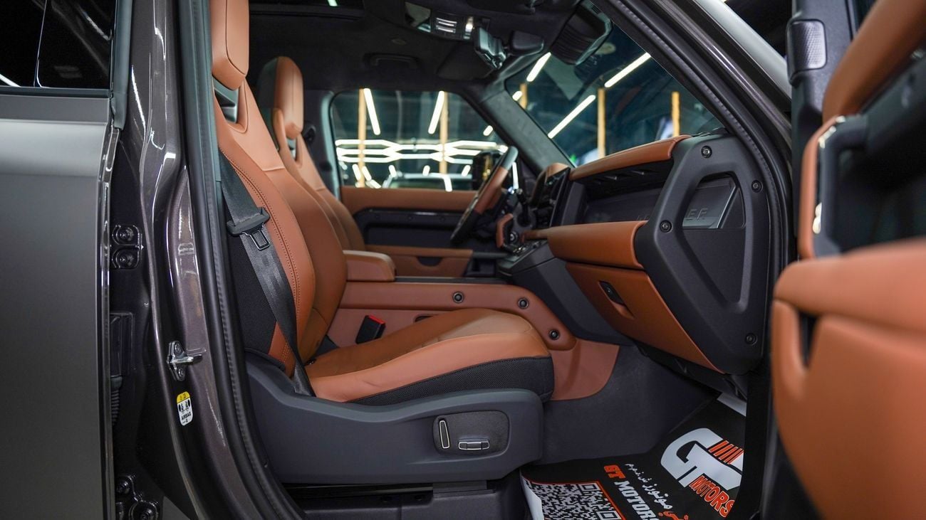 Land Rover Defender Octa