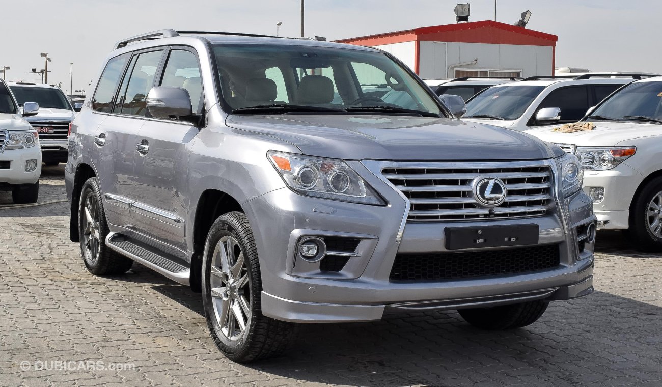 Lexus LX570 S With 2015 Body kit