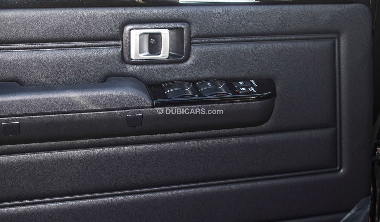 Toyota Land Cruiser 70 LC76 Hardtop 5 Doors 4.0L Petrol V6 Full Option