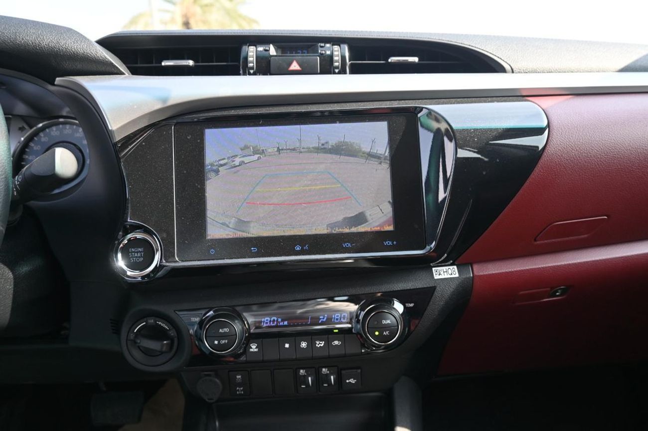 Toyota Hilux S GLX 2.4L 4WD A/T