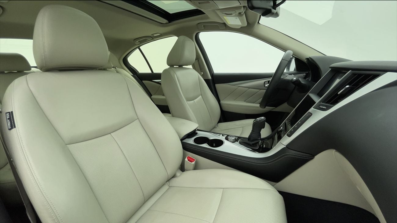 إنفينيتي Q50 LUXURY 3 | بدون دفعة مقدمة | اختبار القيادة في المنزل