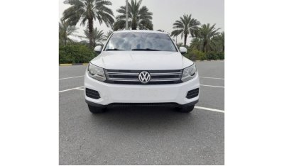 Volkswagen Tiguan S