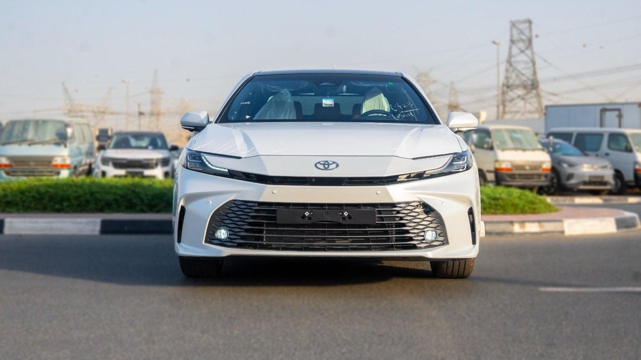 تويوتا كامري كامري لوميرا هايبرد صنع ياباني مواصفات خليجي