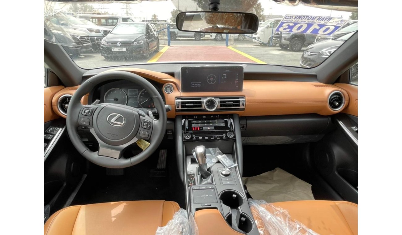 لكزس IS 300 LEXUS IS 300 2021 MODEL، 2.0L، WHITE WIT BEIGE، عجلات مصنوعة من الجلد للتصدير والتسجيل المحلي