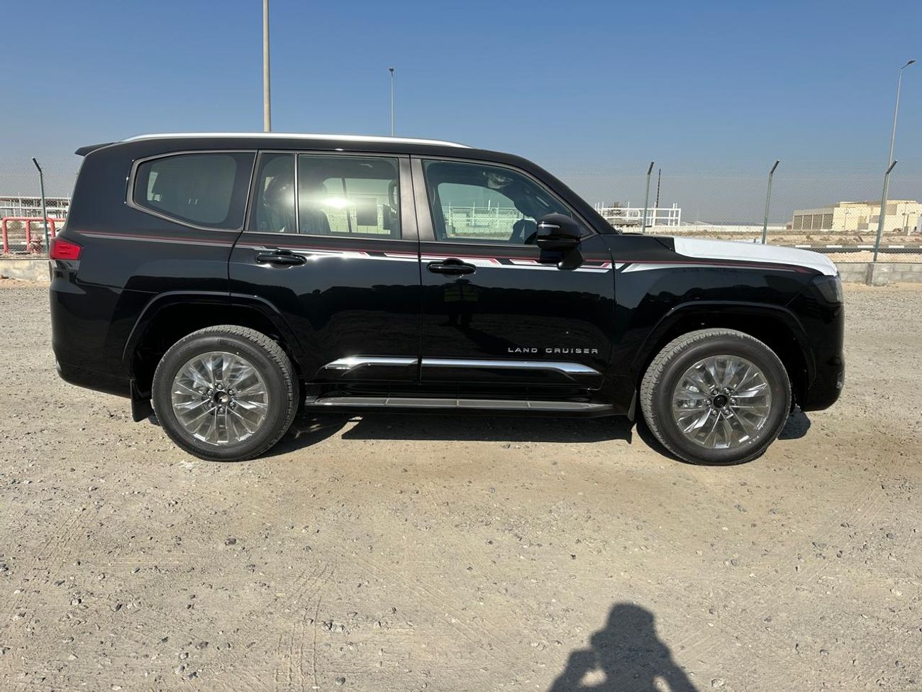 Toyota Land Cruiser GXR 3.5L TT FULL WITH RADAR