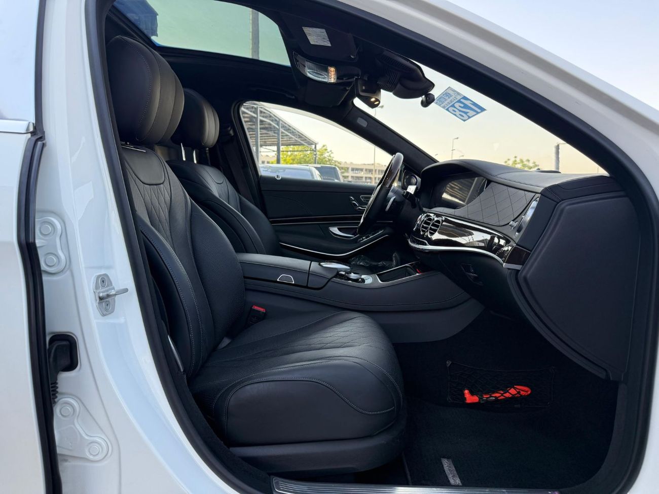 Mercedes Maybach S560 Maybach