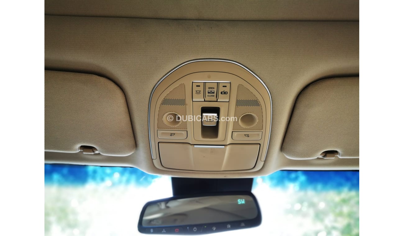 Hyundai Genesis 3.8L, 18' Alloy Rims, Push Start, Panoramic Roof, LED Fog Light, Driver Memory Seat, LOT-687