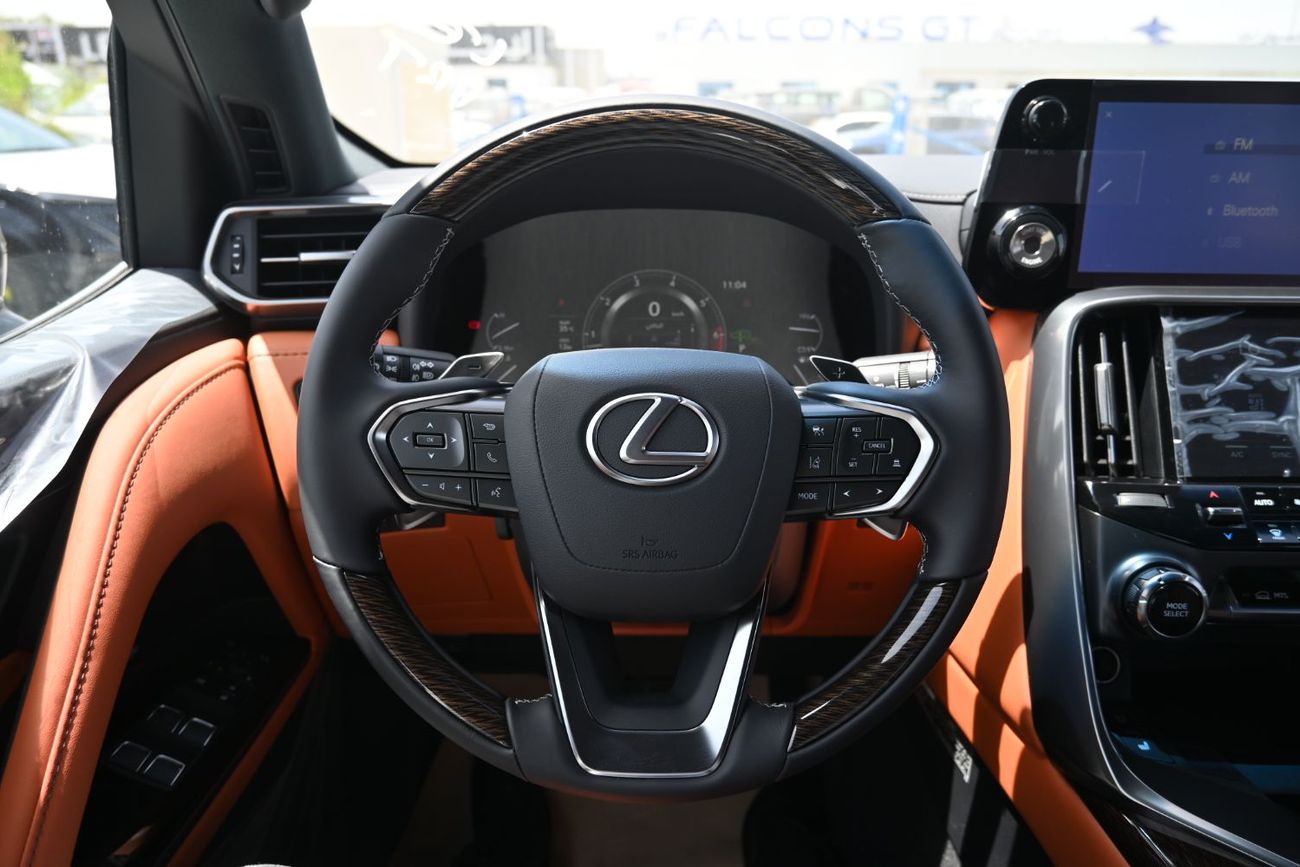 Lexus LX 600 VIP 3.5L Lexus LX600 VIP, 3.5L Twin-Turbo V6, Petrol