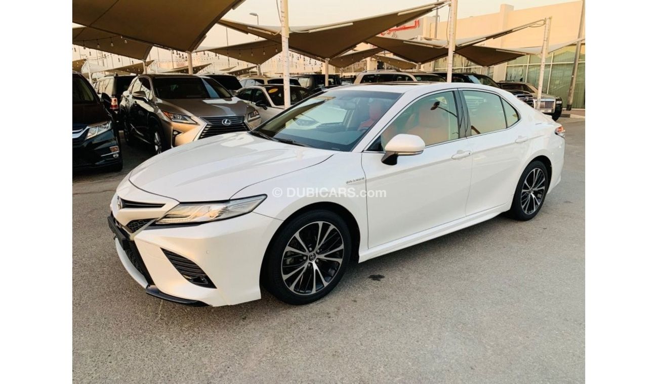Toyota Camry Sport