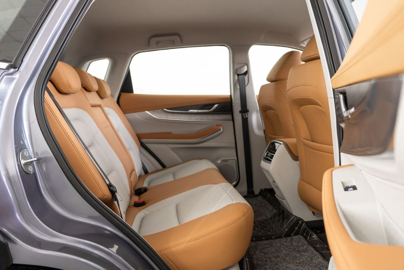 إكسيد LX 2024 Exeed LX Comfort 1.5 TGDI CVT Gearbox / Brand New Delivery / 7 Year Exeed Warranty