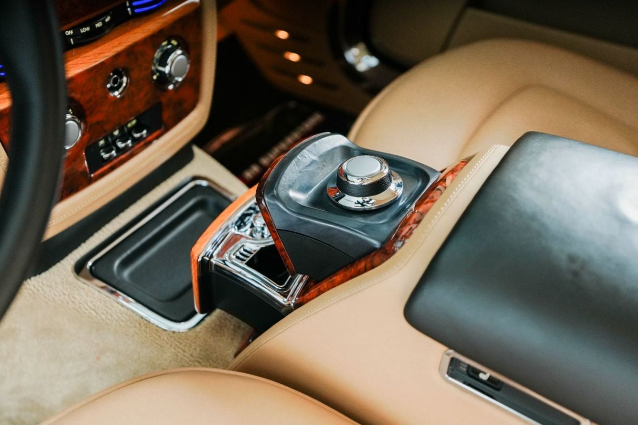 Rolls-Royce Phantom Coupe-GCC-Low Mileage-Collectors Item-Mint Condition