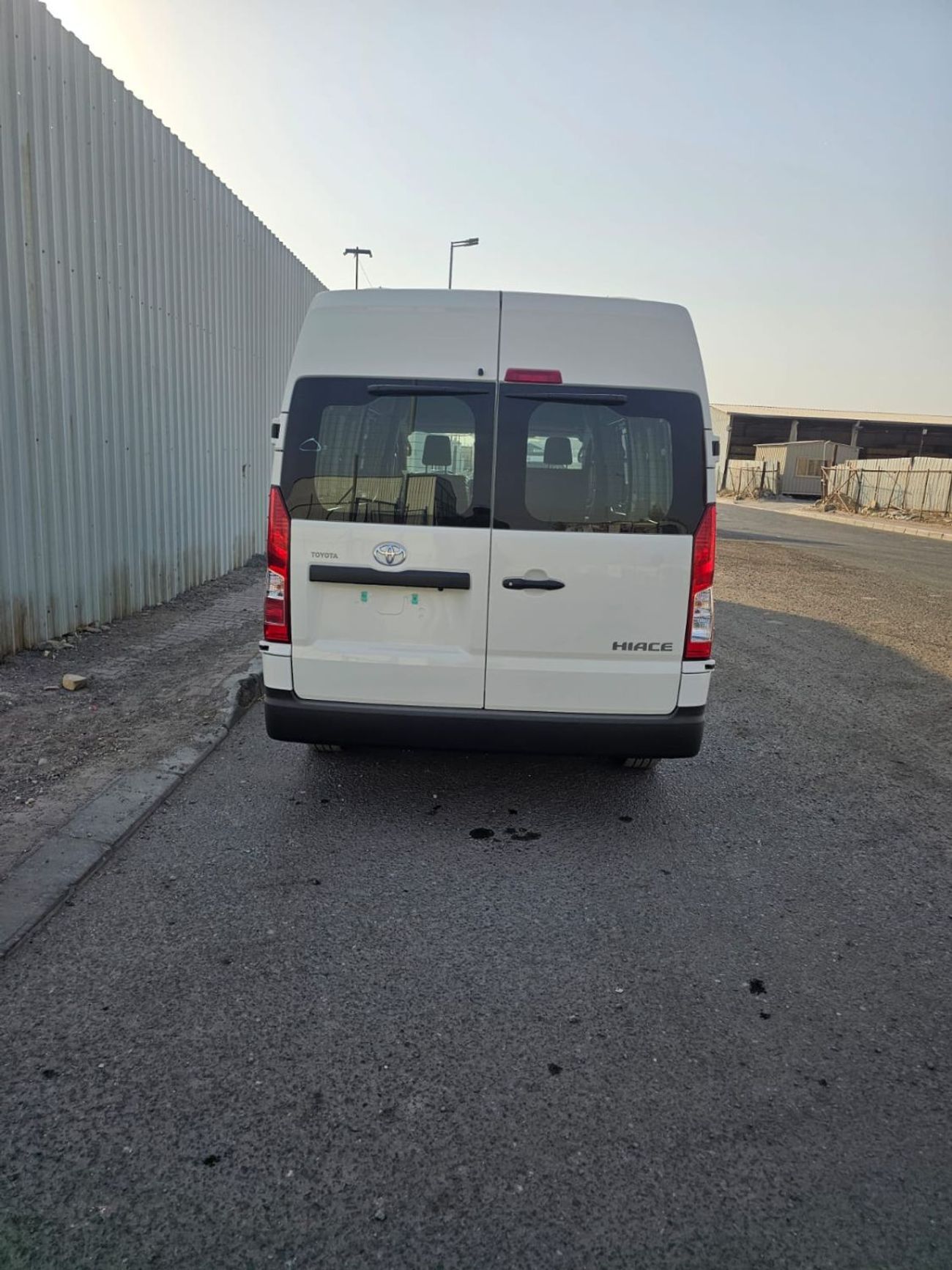 Toyota Hiace HIGH ROOF VAN 3.5L CARGO 2026 GCC 2 BACK DOOR