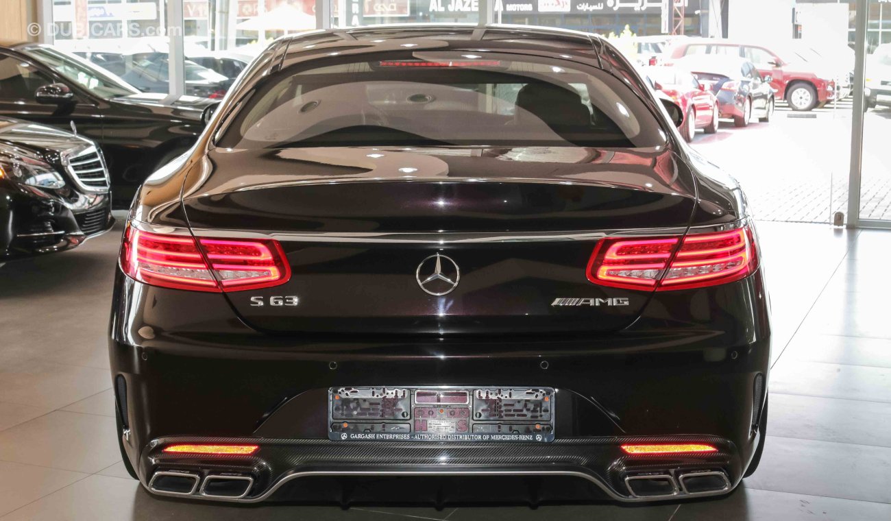 Mercedes-Benz S 63 AMG Coupe