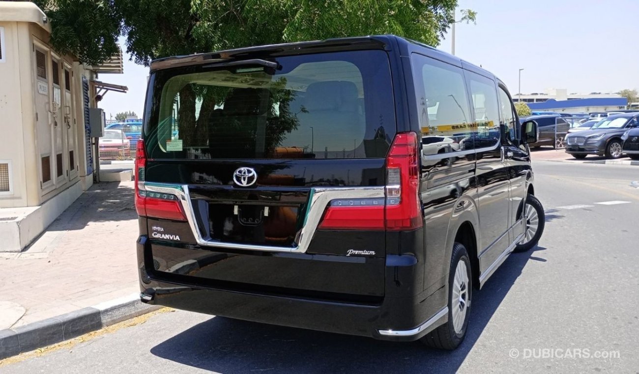 Toyota Granvia 3.5L V6 GCC Specs For Export