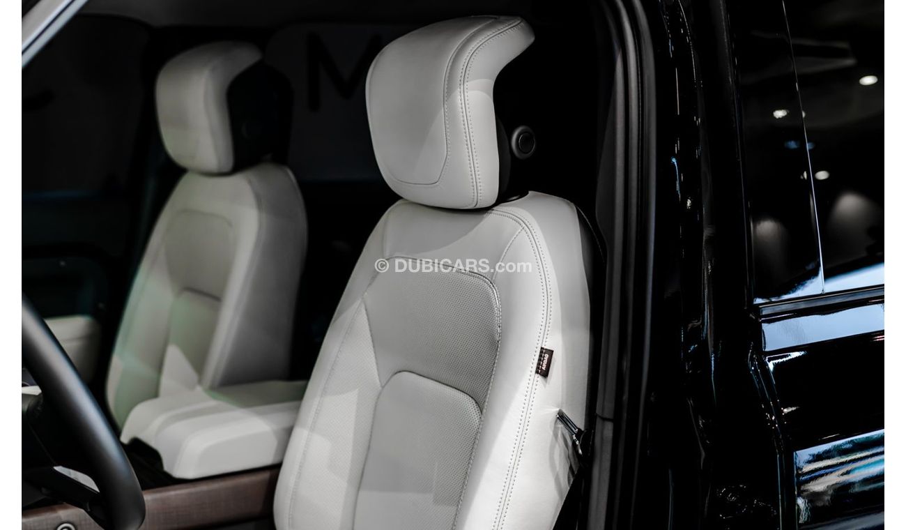 لاند روفر ديفندر 2023 Land Rover Defender 110 P400 S, 2028 Land Rover Warranty + Service Contract, Low Kms, GCC