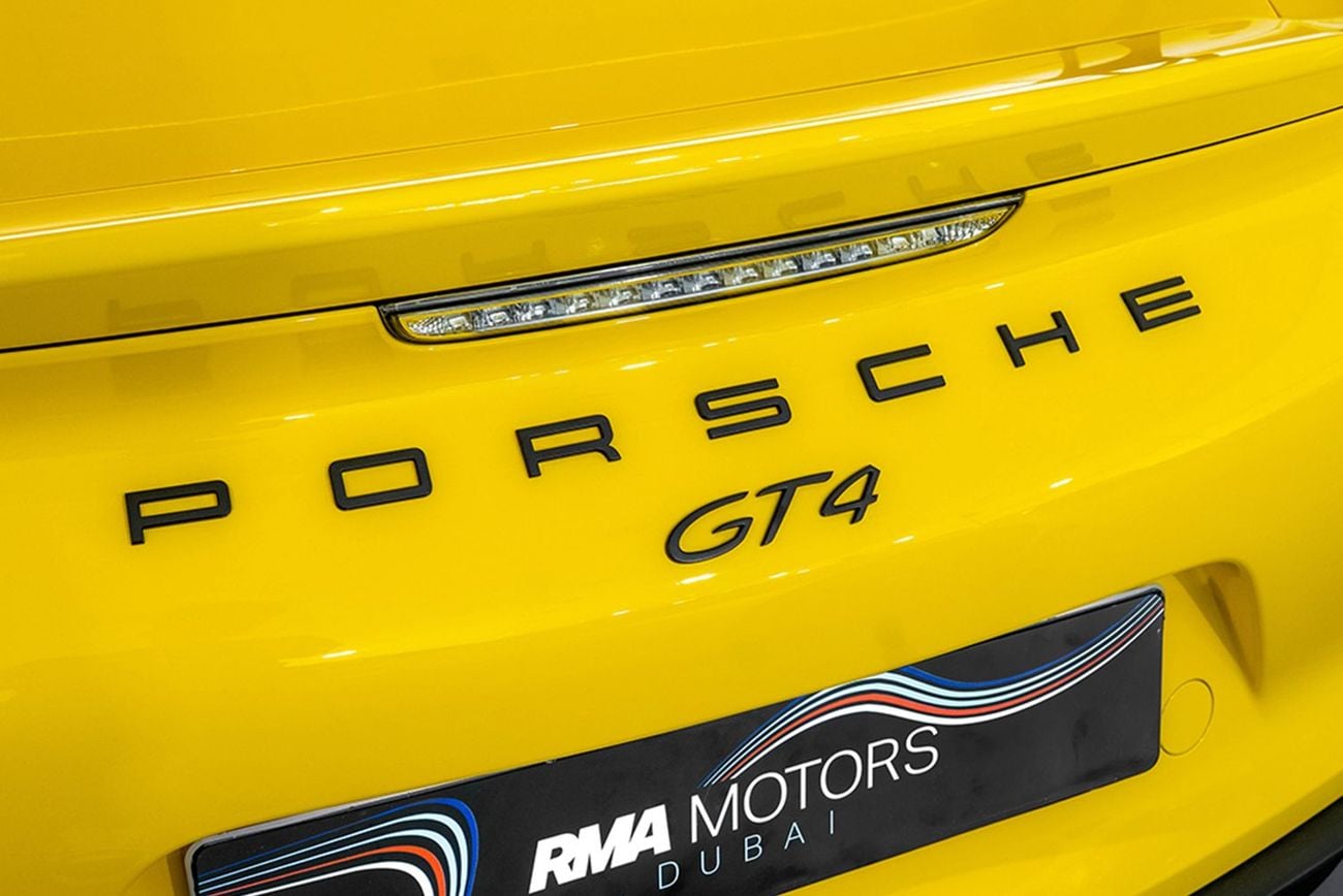 Porsche Cayman GT4