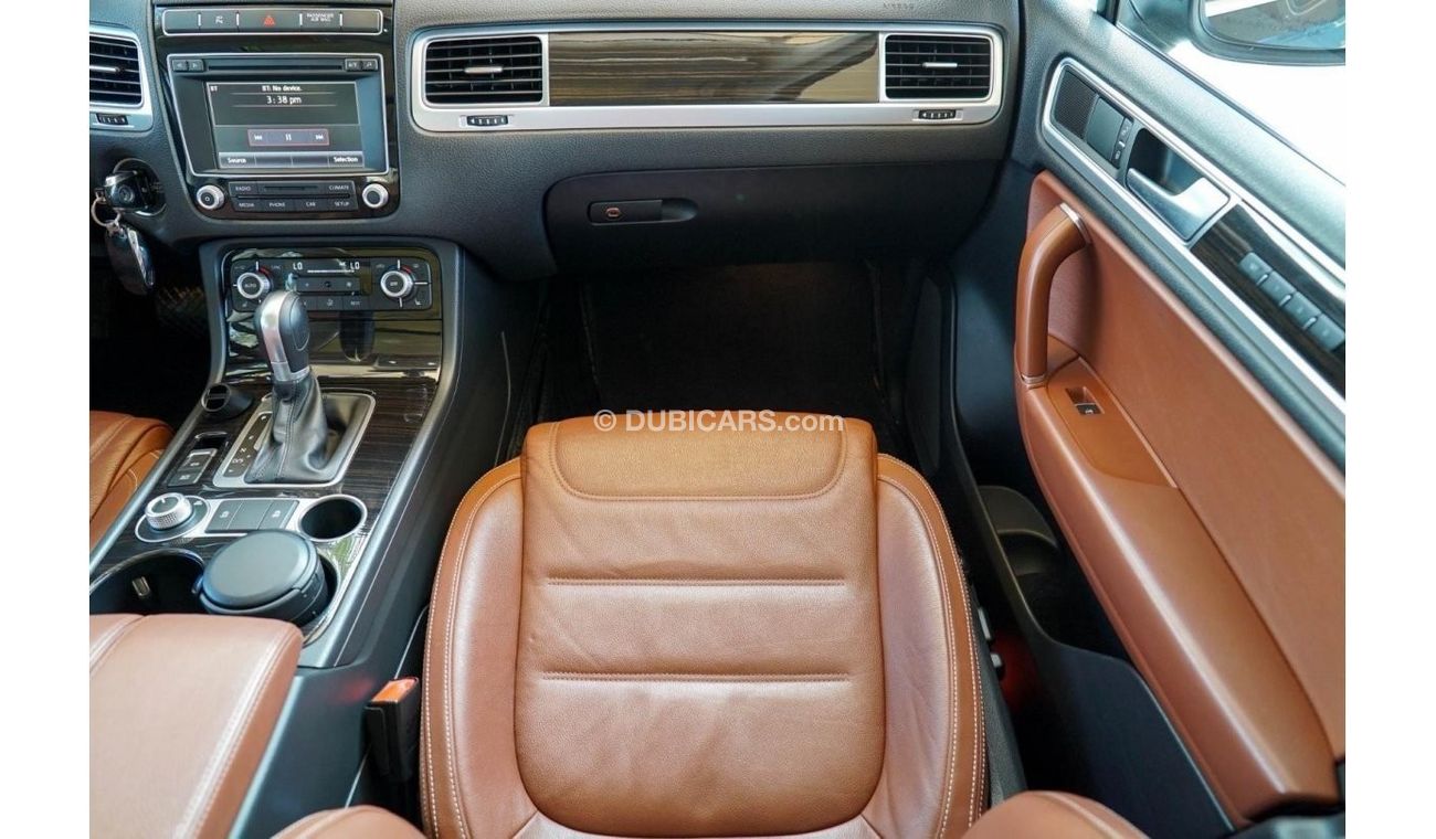 فولكس واجن طوارق SEL