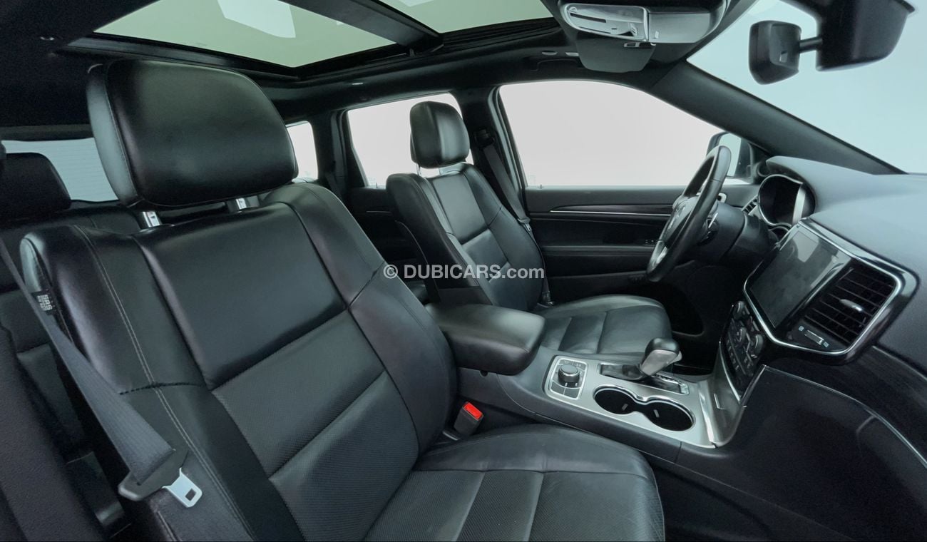 جيب جراند شيروكي LIMITED 3.6 | بدون دفعة مقدمة | اختبار قيادة مجاني للمنزل